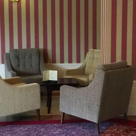 Hotel Carnegie Court 3*