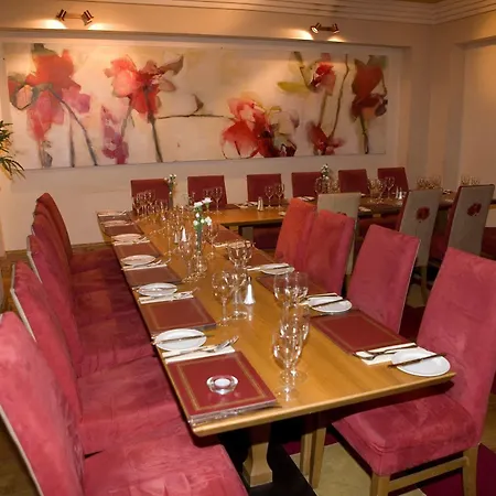 Carnegie Court ホテル