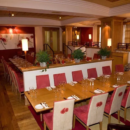 ホテル Carnegie Court スウォーズ