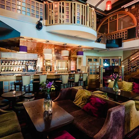 Hotel Carnegie Court 3*