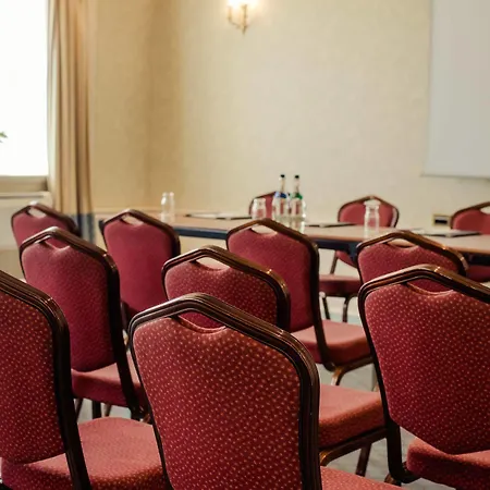 Carnegie Court ホテル スウォーズ