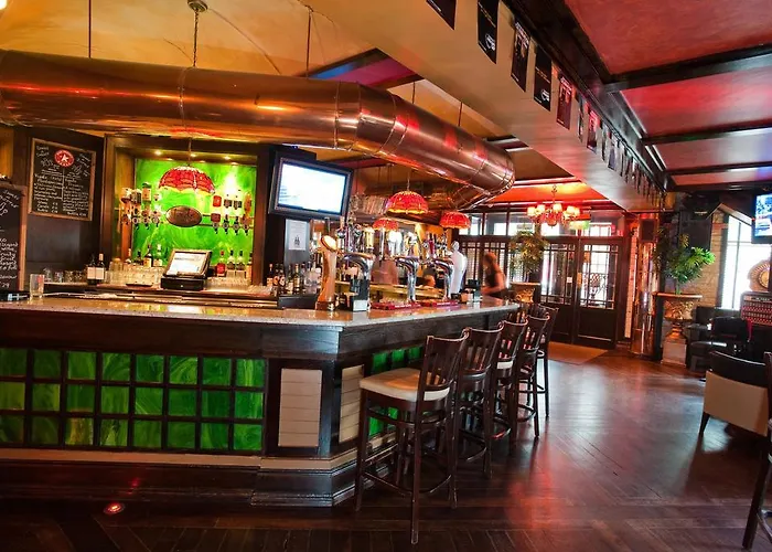 Szálloda Carnegie Court 3*