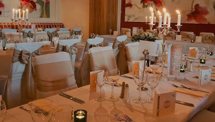 Carnegie Court Swords