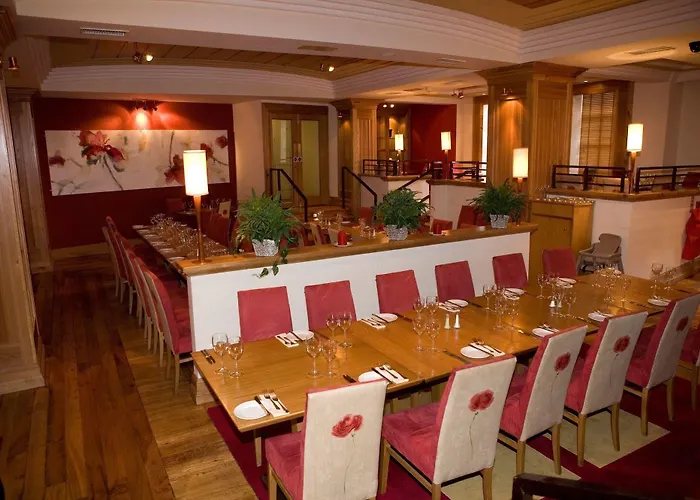 Hotel Carnegie Court Swords